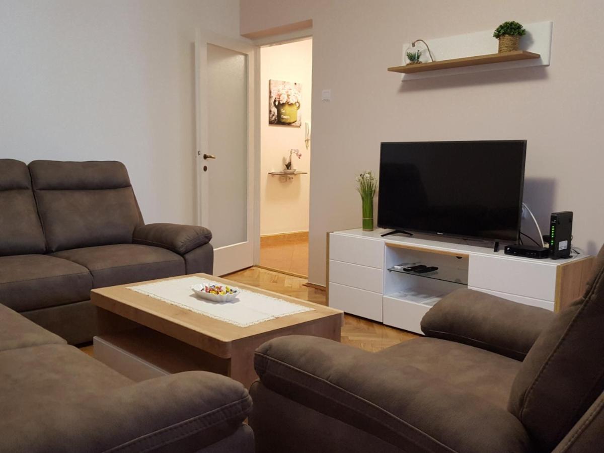Harmony Apartma *
